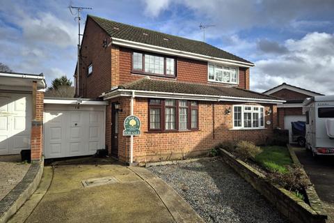 2 bedroom semi-detached house for sale, Snellgrove Close, Totton SO40