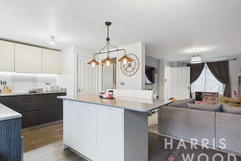 3 bedroom terraced house for sale, Gordian Walk, Colchester, Essex, CO4