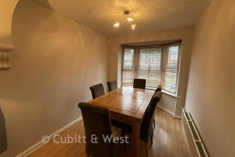 3 bedroom semi-detached house for sale, Phillips Close, Maidenbower, Crawley, West Sussex