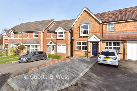 undefined, Phillips Close, Crawley RH10