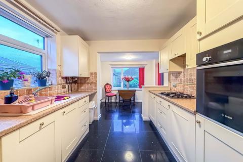 4 bedroom semi-detached house for sale, Seacroft Crescent, Southport PR9