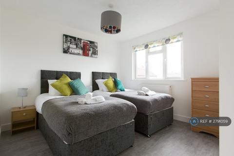 undefined, House, Dartford, DA2