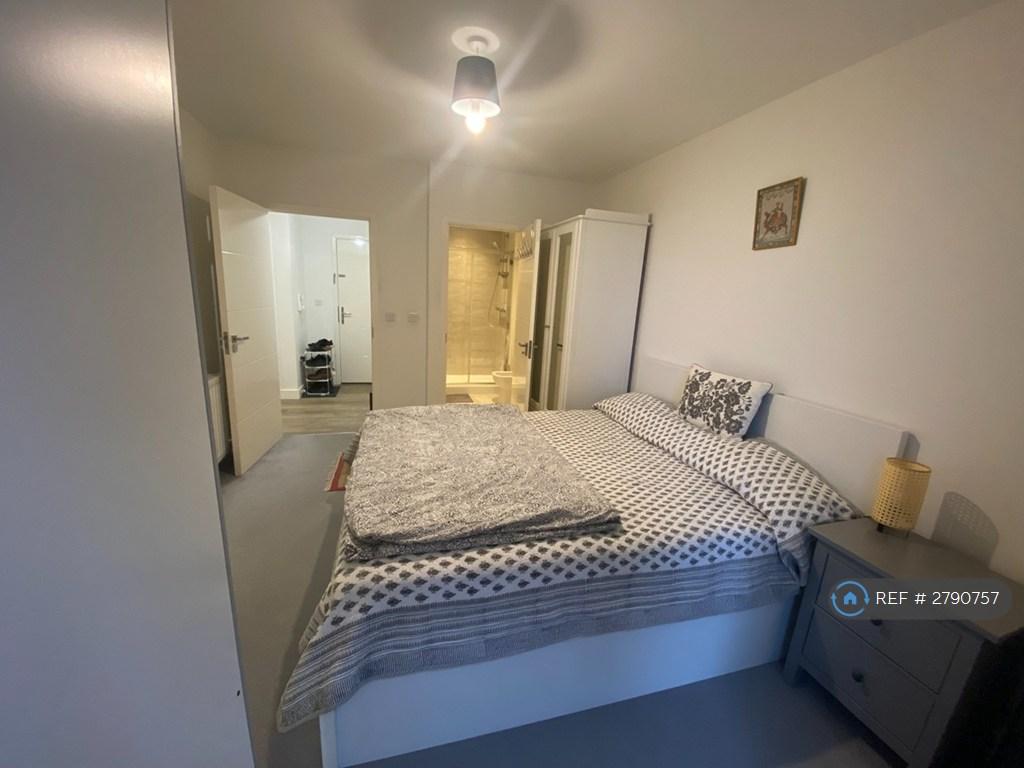 Master Bedroom 2