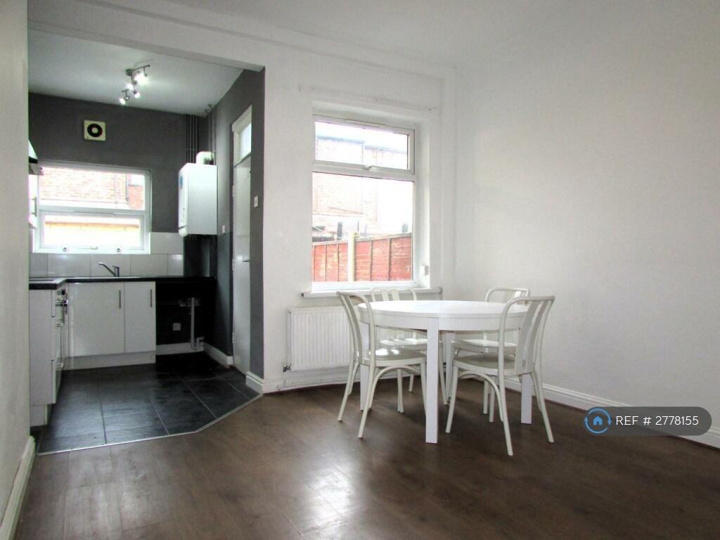 Dining Room/Kitchen