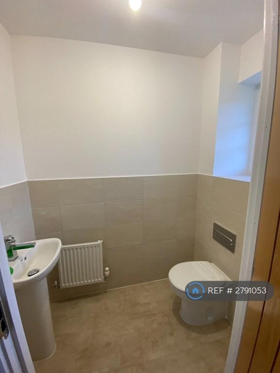 Guest Toilet