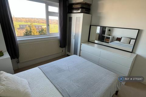 undefined, Durham Avenue, Woodford Green, IG8