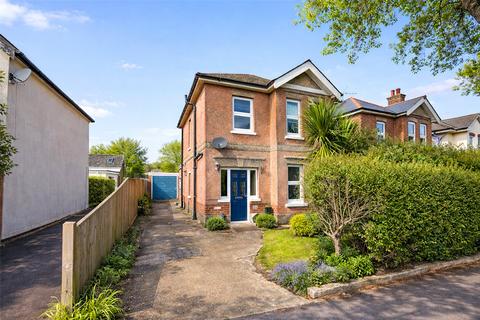Jumpers Avenue, Christchurch, Dorset, BH23