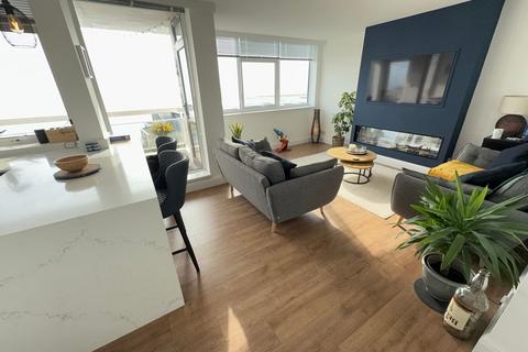 2 bedroom apartment for sale, Waldon Court, Torquay