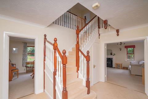 5 bedroom detached house for sale, The Crescent, Upper Welland, Malvern, Worcestershire, WR14