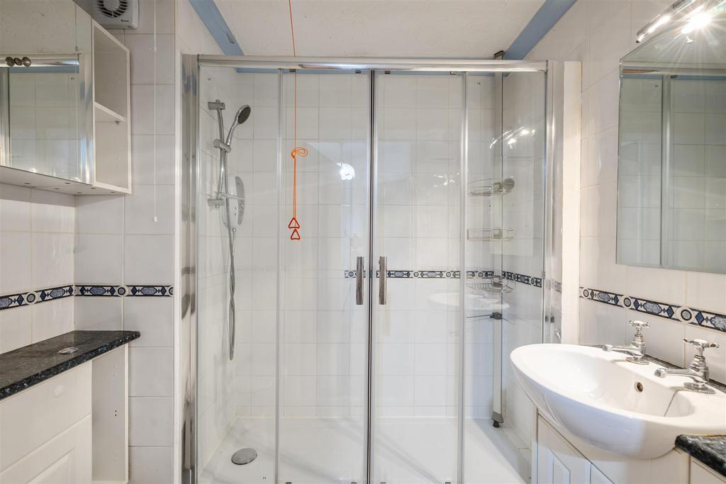 Flat 29 Barons Court 7.jpg