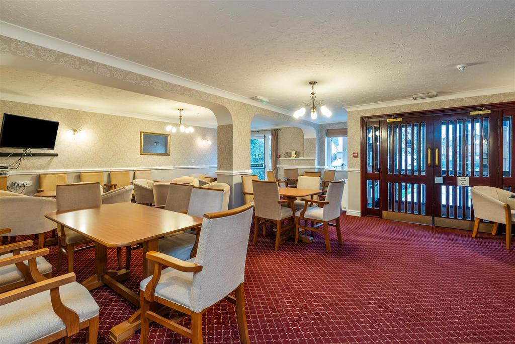 Flat 29 Barons Court 9.jpg