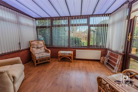 3 bedroom end of terrace house for sale, Oxborrow Close, Kirby Cross, Frinton-On-Sea