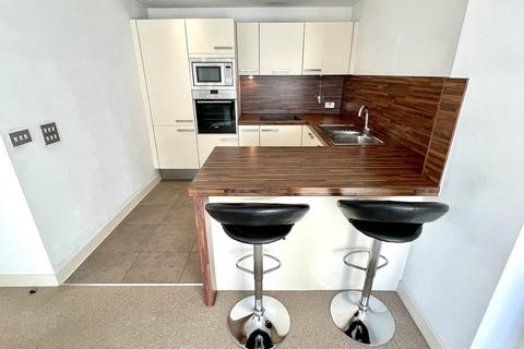 2 bedroom apartment for sale, Cypress Place, 9 New Century Park, MANCHESTER, M4