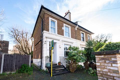 Marischal Road, Blackheath, London, SE13