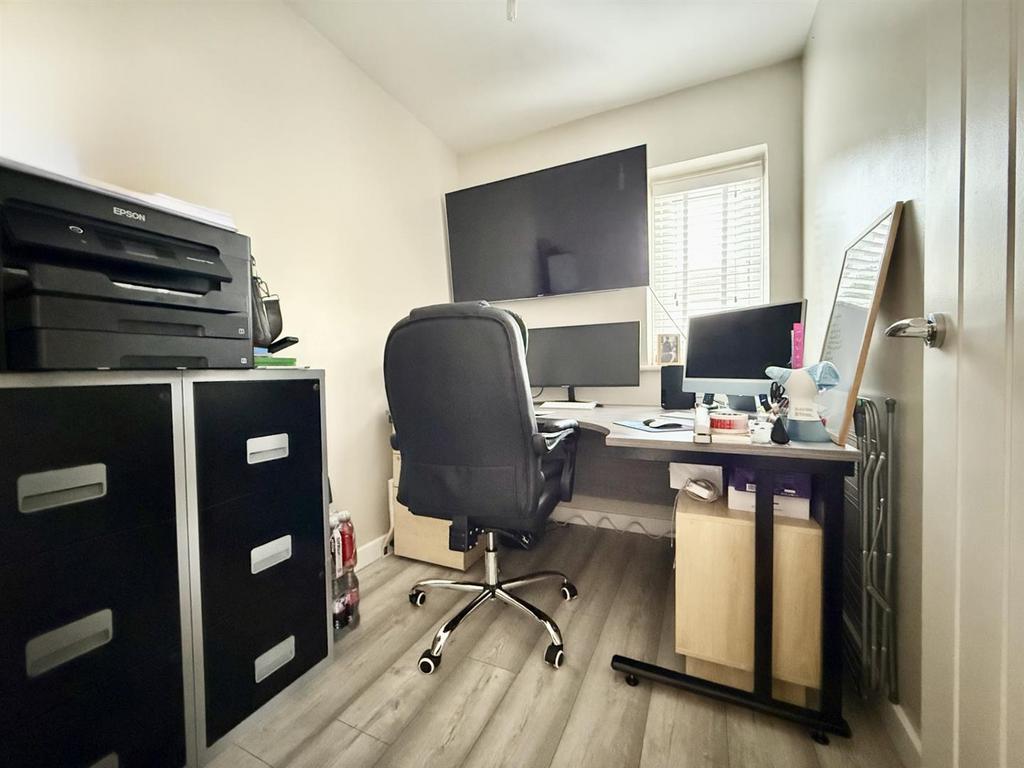 Bedroom2.jpg