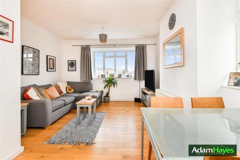 2 bedroom apartment for sale, The Grange Estate, London N2