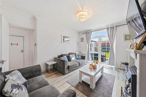 2 bedroom end of terrace house for sale, Farm Place, Crayford, Kent