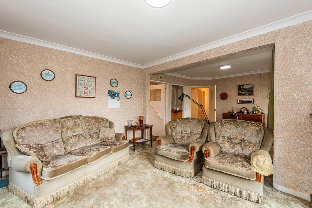 Dining Lounge