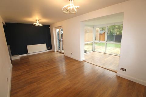 3 bedroom semi-detached house to rent, Bonningtons, Brentwood, Essex, CM13