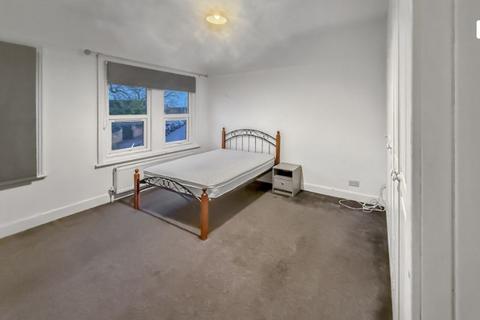 1 bedroom in a house share to rent, Colchester CO1