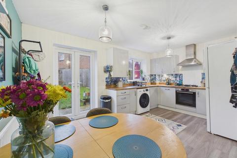 3 bedroom end of terrace house for sale, Poplar Gardens, Malvern