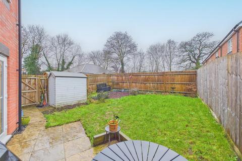 3 bedroom end of terrace house for sale, Poplar Gardens, Malvern