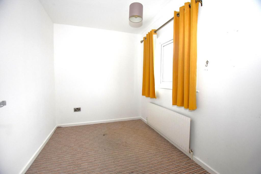 Bedroom 2 1.JPG