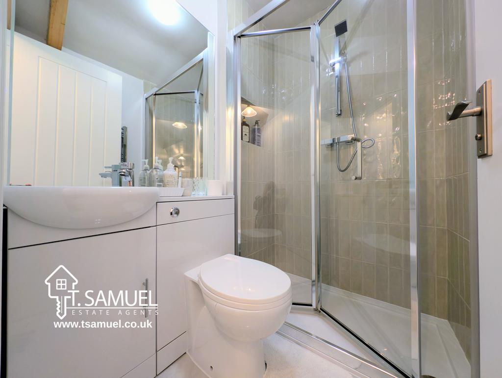 Shower Room 2