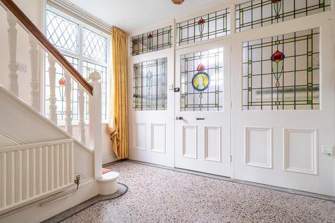 4 bedroom detached house for sale, Livesey Road, Ludlow