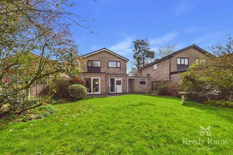 4 bedroom detached house for sale, Burrows Lane, St. Helens WA10