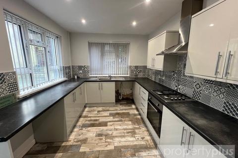 undefined, The Avenue, Pontygwaith, Ferndale, CF43