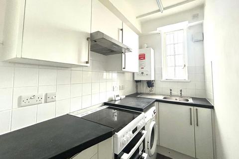 undefined, Kings Road, Reading, Berkshire, RG1