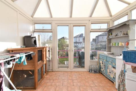 3 bedroom semi-detached house for sale, Bexhill Road, St. Leonards-On-Sea