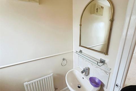 3 bedroom detached house to rent, Dyson Close, Huntingdon, Cambridgeshire, PE29