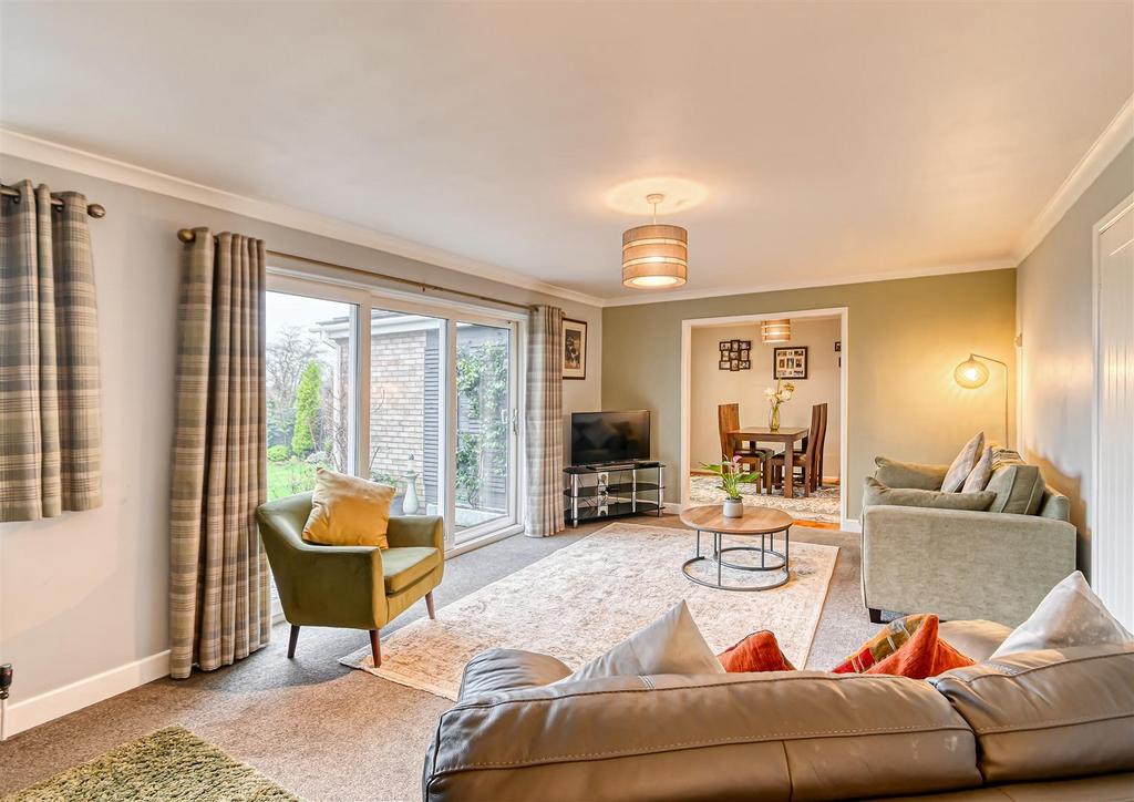 14 Grasmere Drive-06.jpg