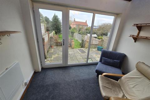 7 bedroom end of terrace house to rent, Overndale Road, Bristol BS16