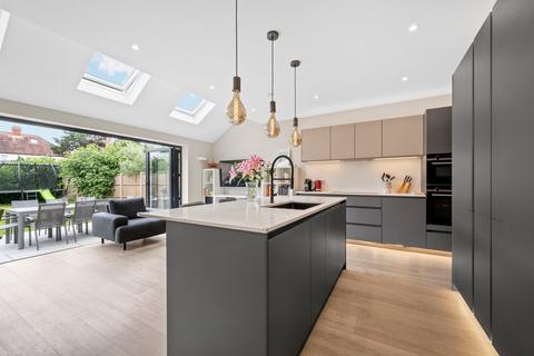 undefined, Sidney Road, WALTON-ON-THAMES, KT12