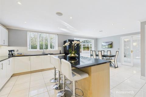 5 bedroom detached house for sale, Rosyth Gardens, Newbury, Berkshire, RG14