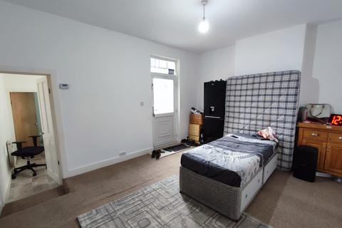 undefined, Loughborough Road, Leicester LE4
