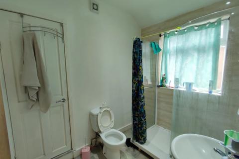 undefined, Loughborough Road, Leicester LE4