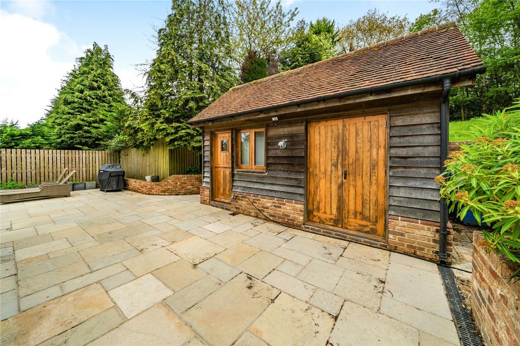 Outbuilding