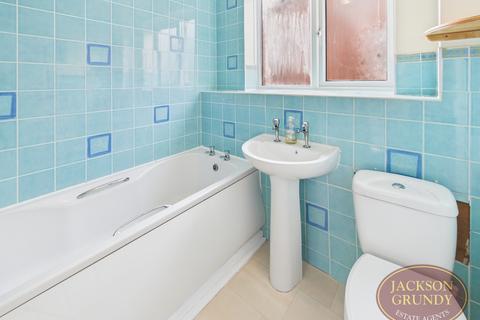 3 bedroom detached house for sale, Stephen Bennett Close, Duston, NN5 6PH