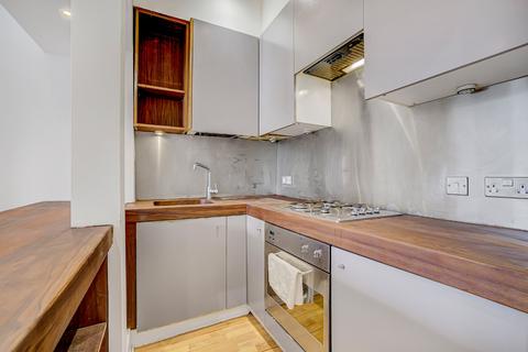 2 bedroom flat for sale, Kingsgate Road, West Hampstead, London, NW6