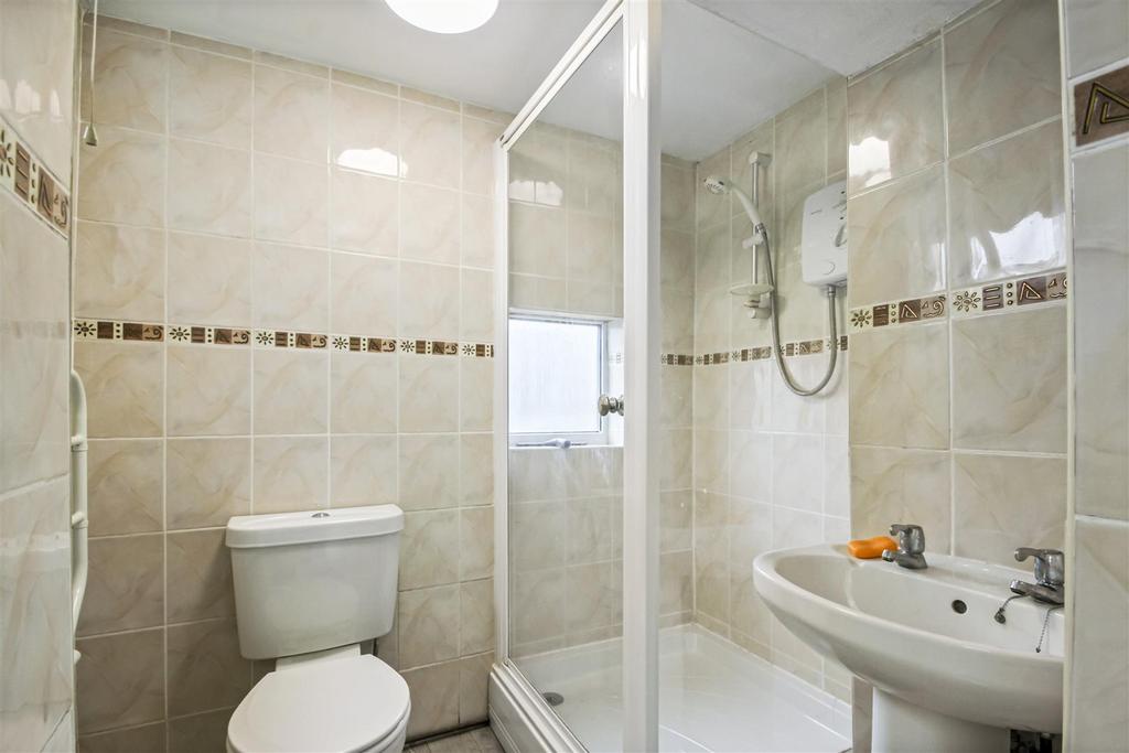 GFF 190 Tarring Road-008.JPG