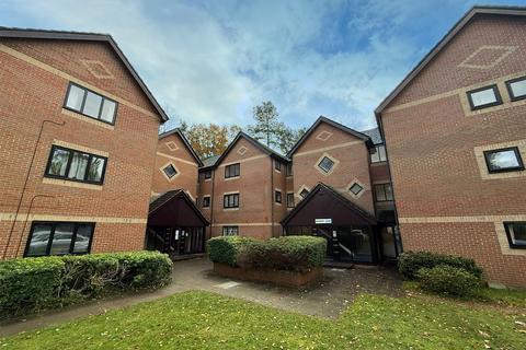 1 bedroom apartment for sale, Wayland Close, Bracknell, Berkshire, RG12