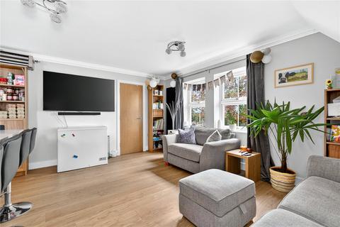 2 bedroom apartment for sale, Murdoch Road, Wokingham, Berkshire, RG40
