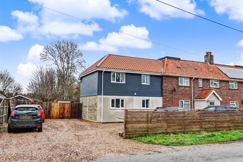 5 bedroom semi-detached house for sale, Eleven Mile Lane, Wymondham NR18