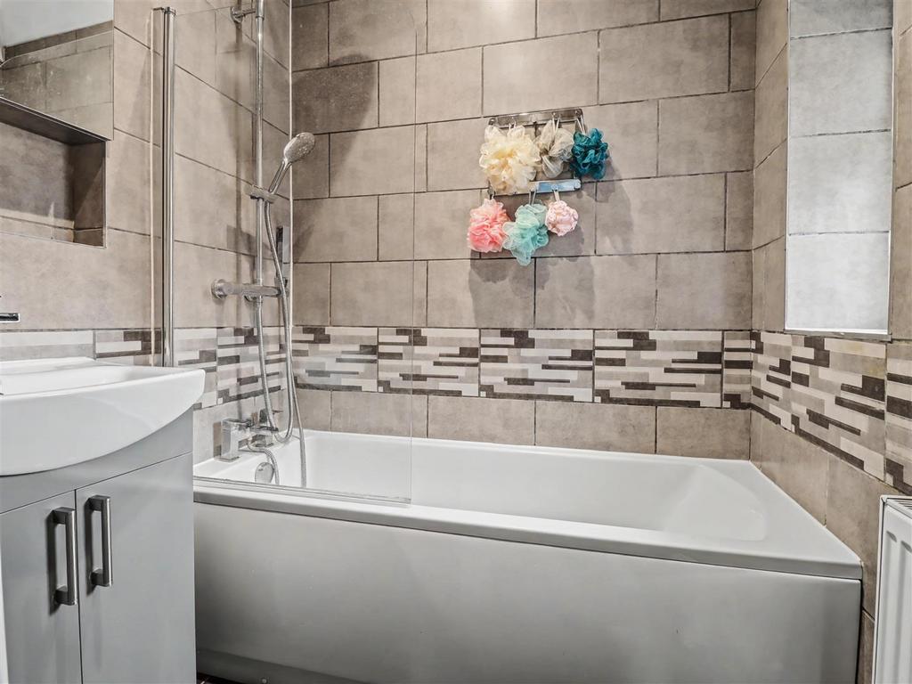 Family bathroom