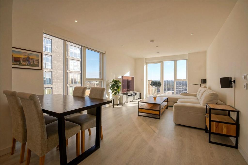 Living/Dining Room