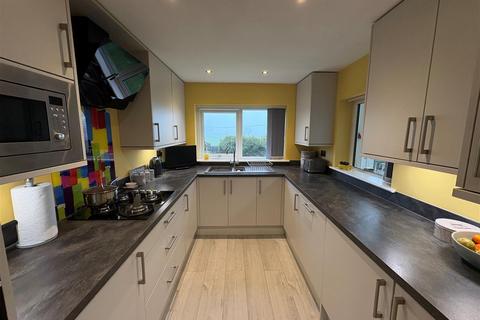 undefined, Fieldway, Clayton, Bradford